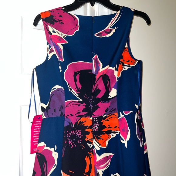 ✨NWT Trina Turk High-Low Midi dress size 6✨ - Picture 6 of 8
